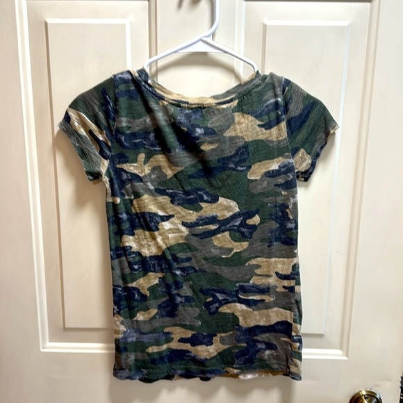 J. Crew Camo T-Shirt size XXS - Picture 2 of 6